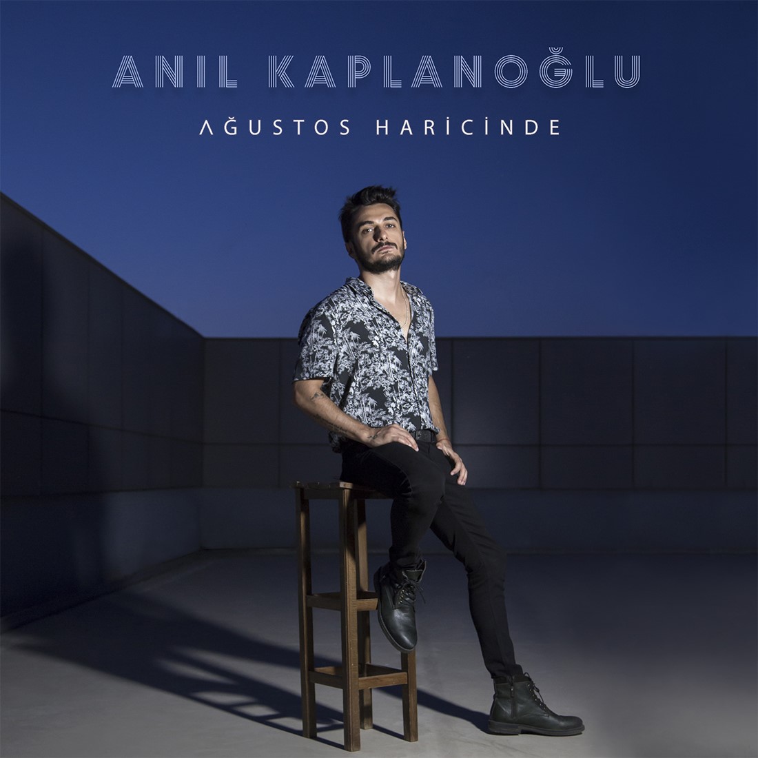 ANIL KAPLANOĞLU’NUN YENİ SİNGLE ÇALIŞMASI ” AĞUSTOS HARİCİNDE”
