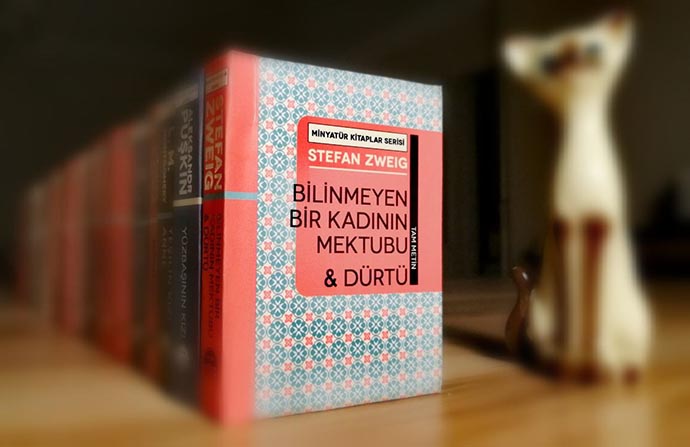 Askerler için minyatür kitap