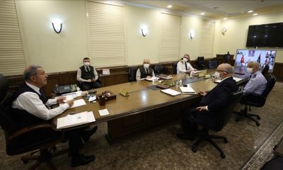 Millî Savunma Bakanı Hulusi Akar, Video Telekonferans Yöntemiyle Toplantı Gerçekleştirdi