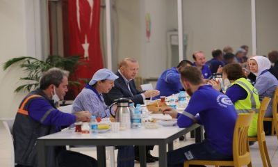 Cumhurbaşkanı Erdoğan, işçilerle iftar yemeğinde bir araya geldi