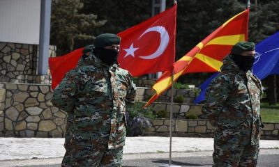 Kuzey Makedonya Cumhuriyeti’ne Tanıtım Amaçlı 7 Bin 400 Takım Üniforma ve 1 Adet Tank Çekicisi Teslim Edildi