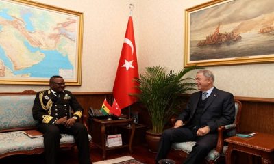 Millî Savunma Bakanı Hulusi Akar, Gana Genelkurmay Başkanı Koramiral Seth Amoama’yı Kabul Etti