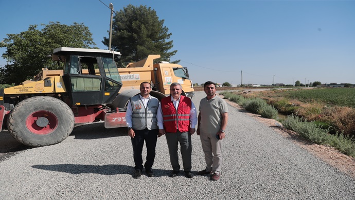 BAŞKAN BEYAZGÜL EYYÜBİYE KIRSALINA ÇIKARMA YAPTI