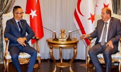 Cumhurbaşkanı Ersin Tatar, Kuzey Kıbrıs Satranç Federasyonu Başkanı Mert Taşkın ve yönetim kurulu üyelerini kabul etti