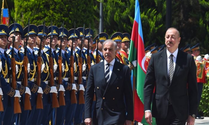 Pakistanın Baş naziri Məhəmməd Şahbaz Şərifin rəsmi qarşılanma mərasimi olub