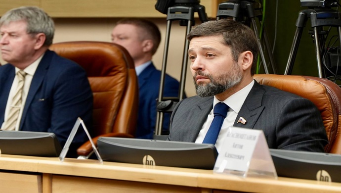 Александр Якубовский: «Единая Россия» не допустит строительства платных дорог без обеспечения бесплатного альтернативного проезда